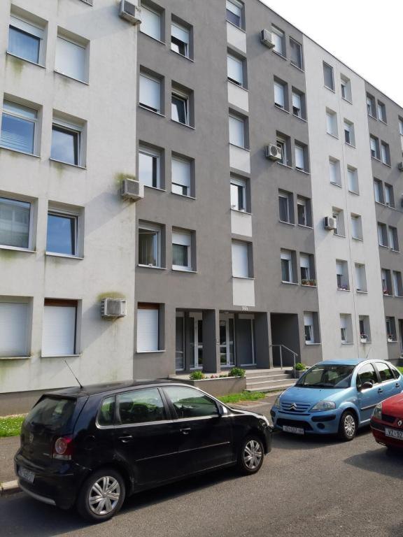 Apartman Mirek Apartment Varaždin Екстериор снимка